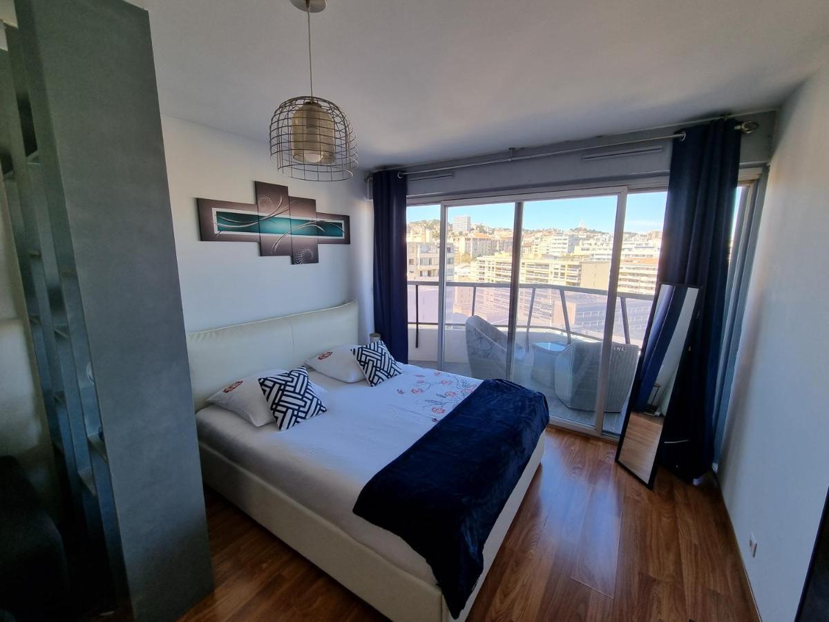 Apartment T1 Prado Chanot